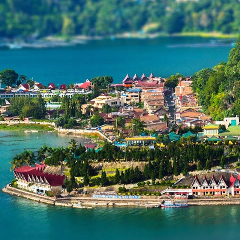 Tour Parapat